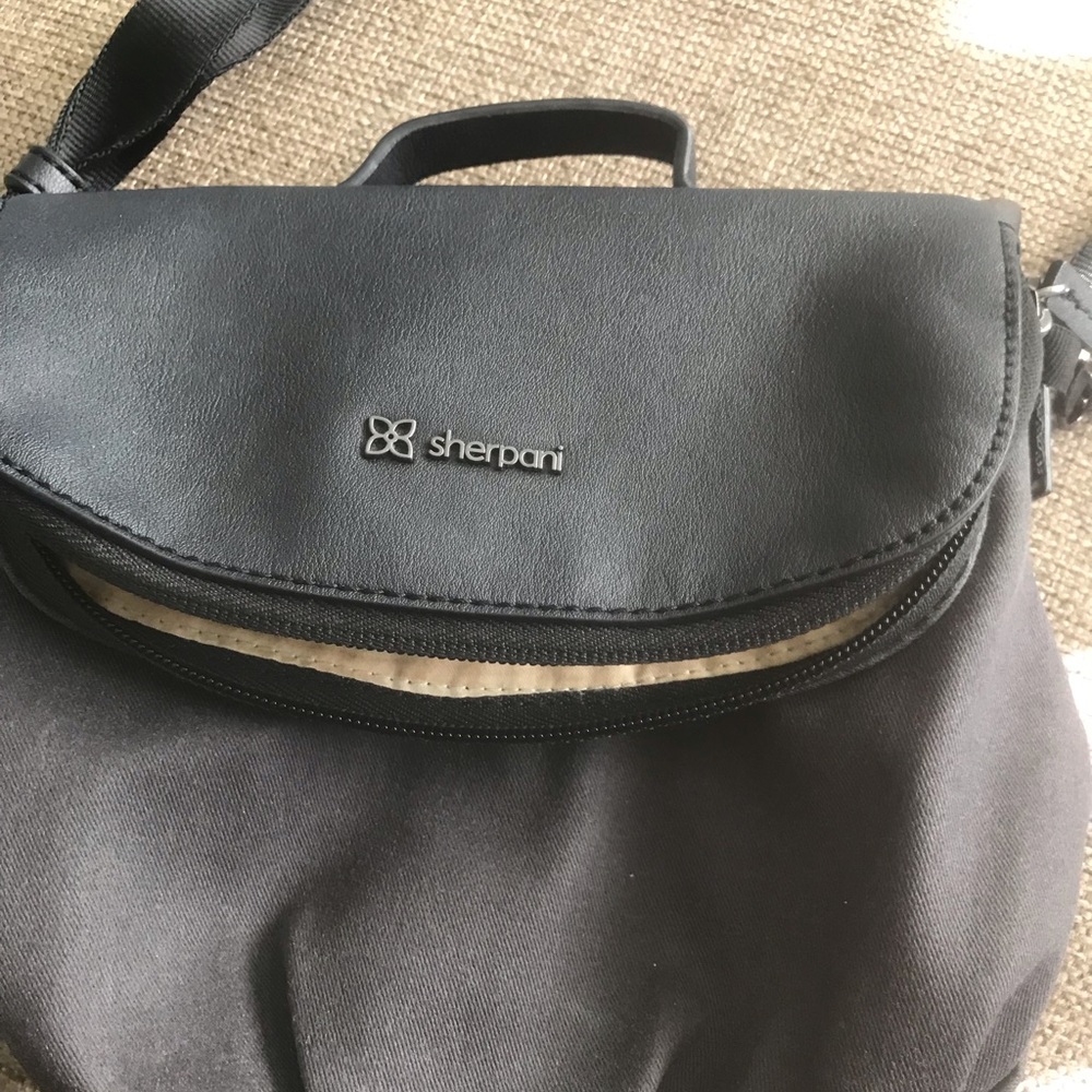 Sherpani cross body bag - Pinot